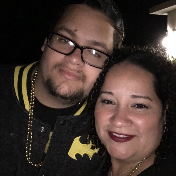 Meet your Posher, Emelinda - Picture 7 of 8